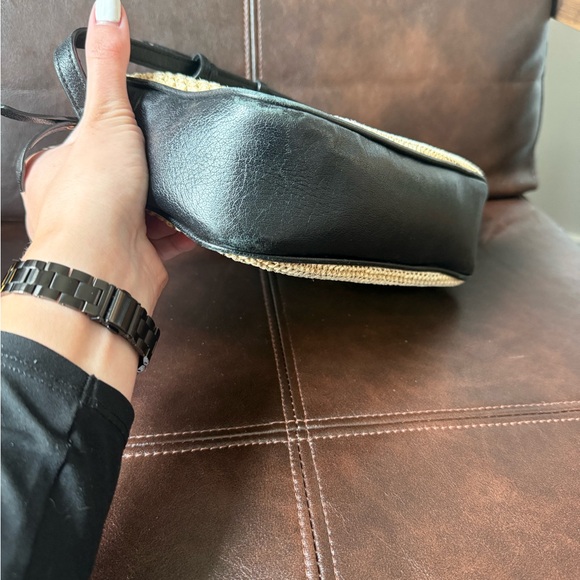 Yves Saint Laurent Woven Raffia Lou Camera Bag - Picture 7 of 9